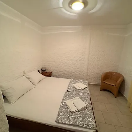 Kula Apartment